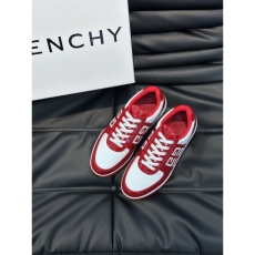 Givenchy Sneakers